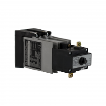Schneider Electric 8501XO80XLV02 - NEMA Control Relay, Type X, latching, 10A resist